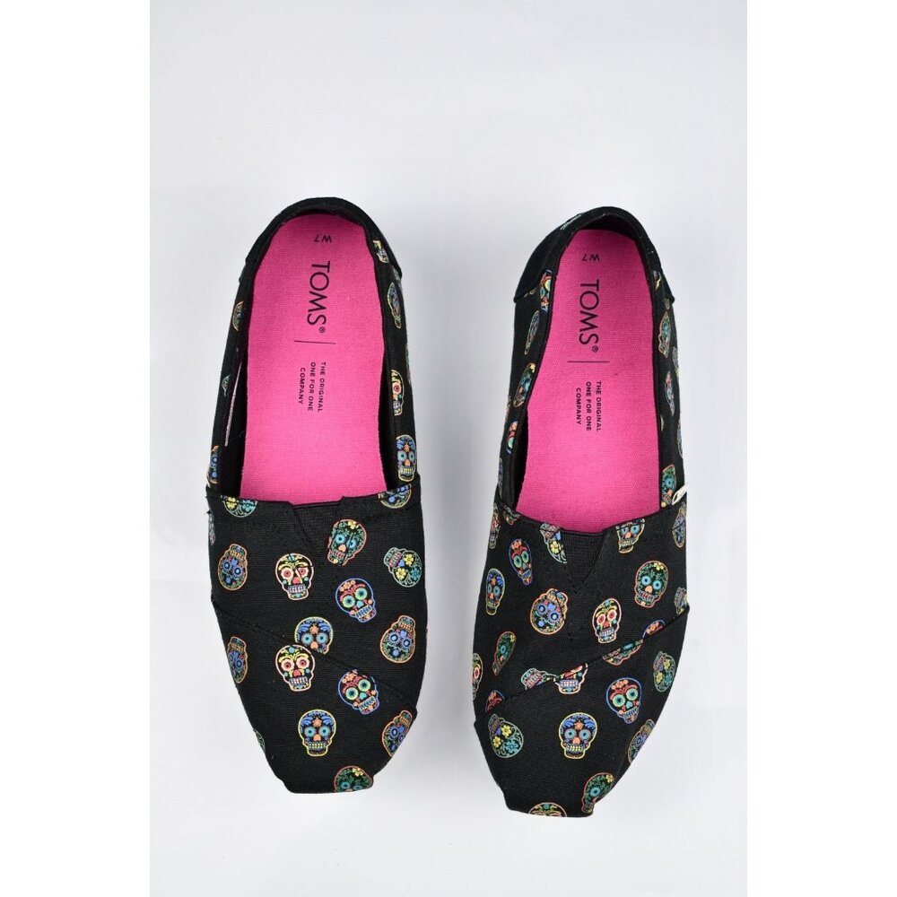 Size 7W - TOMS Women's Dia de los Muertos Day of the Dead GLOW IN DARK Shoes